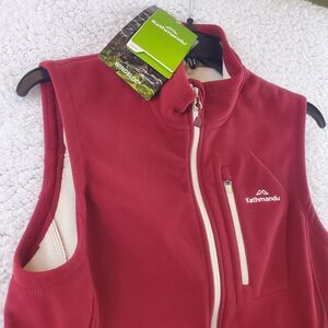 Kathmandu Vest Womens Size 10 Red Polartec Wind Fleece Sleeveless Zip Hiking New